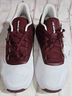 Reebok Unisex Nano Gym Trainers in White and Burgundy